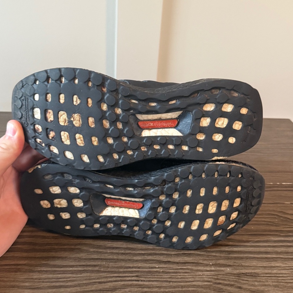 Adidas Ultraboost - Picture 6 of 6